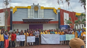 Ingin Berikan Kuliah Umum, Presdir Freeport Ditolak Mahasiswa Universitas Papua