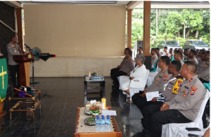 Polda Papua Tengah dan Polres Nabire Gelar Binrohtal Lintas Agama, Perkuat Iman dan Soliditas Personel