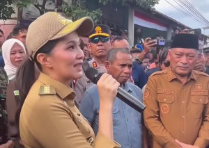 Gubernur Malut Temui Mahasiswa di Sofifi, Jawab Tuntutan Lewat Dialog