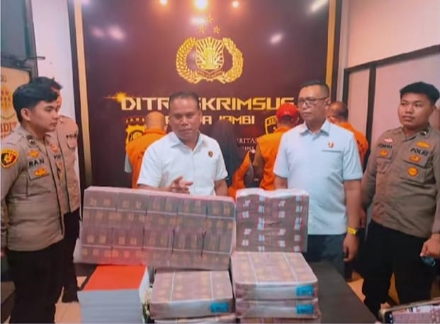 Korupsi DAK Disdik Jambi: 4 Tersangka Dilimpahkan  ke Kejati, 3 Pejabat Lain Masuk Radar Penyidik