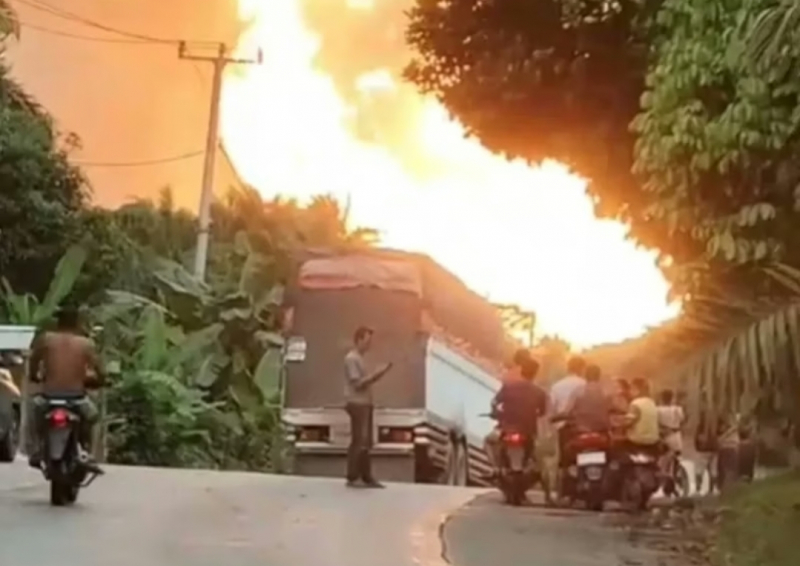 Pipa Gas PGN Meledak di Batu Ampar Inhil