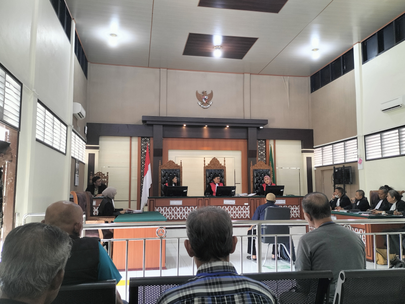 Sidang Thawaf Aly di Pengadilan Negeri Tanjab Timur dengan agenda pembacaan pledoi. 