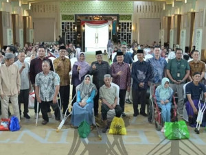 Pemkot Jambi dan Forum CSR Salurkan 746 Paket Sembako untuk Warga Kurang Mampu Jelang Idul Fitri