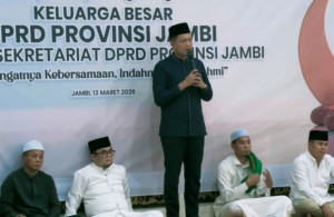 Buka Puasa Bersama DPRD Jambi, Hafiz Fattah Ajak Pererat Silaturahmi Jelang Idul Fitri