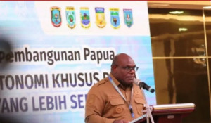 Enam Gubernur se-Tanah Papua Bahas Percepatan Pembangunan dan Evaluasi Otsus di Timika