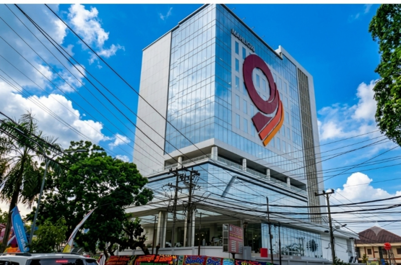 Kantor Bank Jambi Berdiri Kokoh 