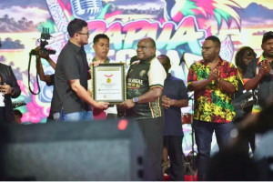 Papua Reggae Festival XI Ukir Sejarah, 100 Lagu Daerah Antar Papua Tengah Raih Rekor MURI