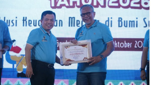 Bank Jambi Raih Dua Penghargaan di Ajang OJK, Literasi Keuangan Jadi Sorotan